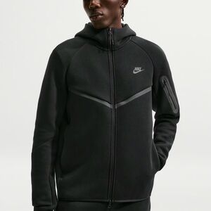 Nike Men's Fleece Windrunner Full-Zip Jacket